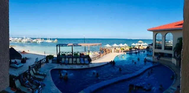 Punta Me Beautiful Apartment Beach Front In The Hotel & Waterpark Cancún México