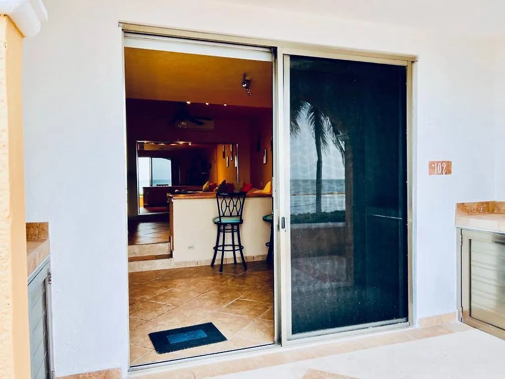 Punta Me Beautiful Apartment Beach Front In The Hotel & Waterpark Cancún